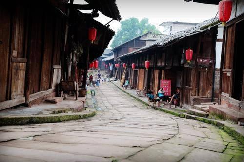 又是别人家的“村晚”,长沙“三湘第一村”举行迎春晚会,花式整活